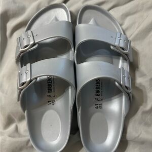 Women’s size 10 Birkenstocks